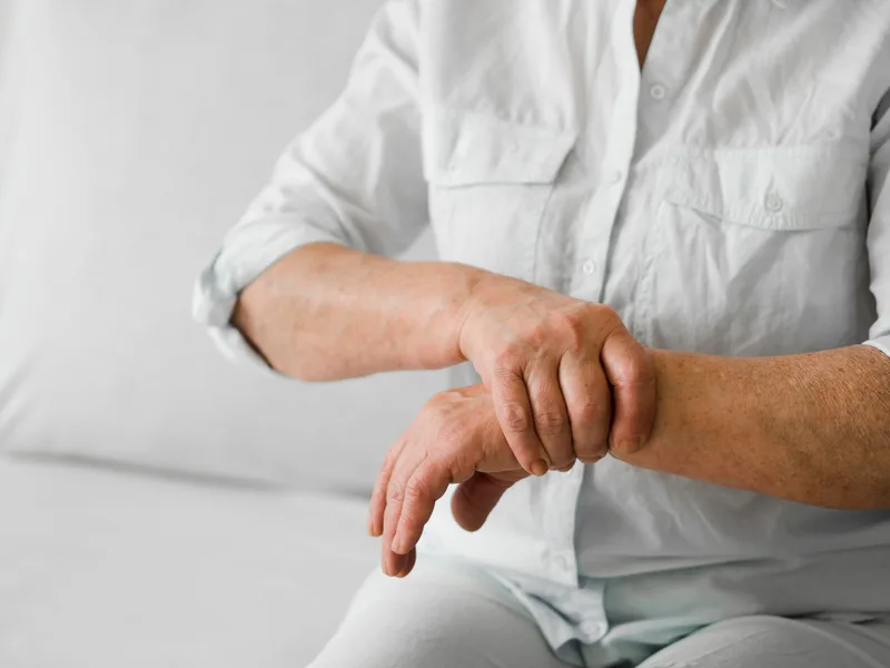 Chiropractic care for carpal tunnel syndrome at New Beginnings Chiropractic in Hudsonville