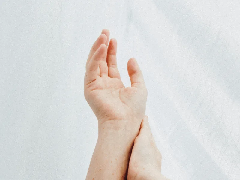 How New Beginnings Chiropractic treats neuropathy in Hudsonville