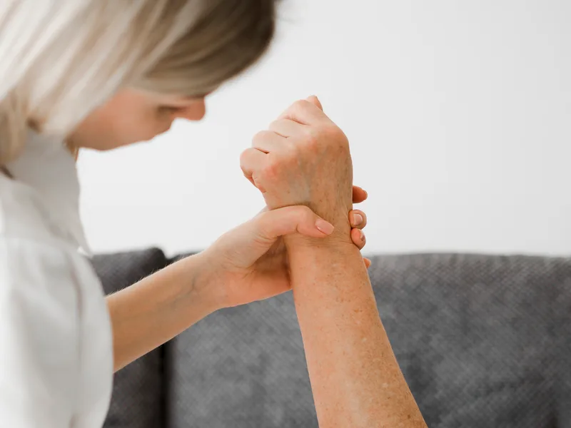 Chiropractic care for neuropathy at New Beginnings Chiropractic in Hudsonville