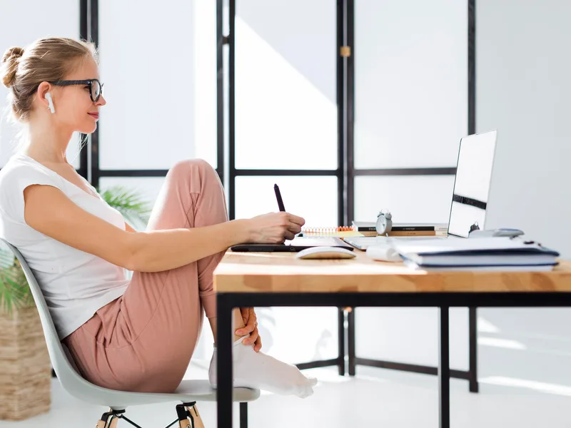 New Beginnings Chiropractic treating poor posture in Hudsonville